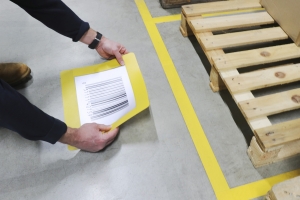 Samolepljivi zatvoreni podni ram A4 1/10, Tarifold - Djois žuta