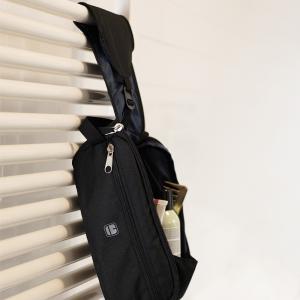 Neseser putni sa kačenjem 25x11x14cm 3,6l crna