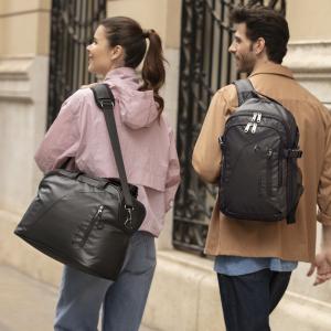 Torba putna 40x30x20 cm 22,8l - 0,6 kg Canada crna