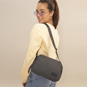 Torba na rame ženska 26x18x8 cm Salma siva
