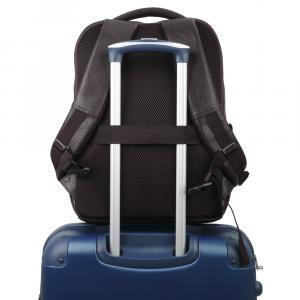 Ranac 32x44x14 cm 13,4l  Command braon